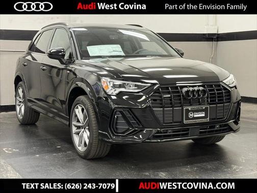 2025 Audi Q3 Premium 45 TFSI S line quattro Tiptronic