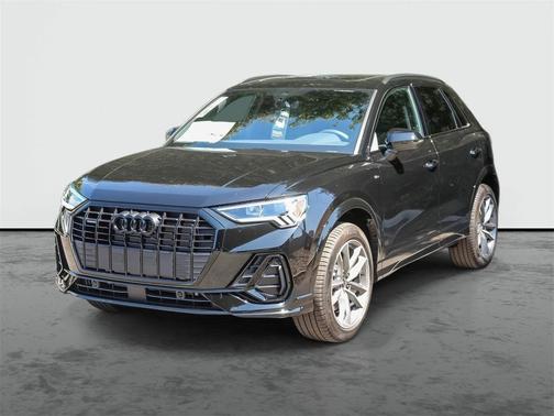2025 Audi Q3 Premium 45 TFSI S line quattro Tiptronic