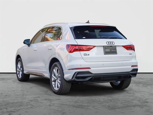 2025 Audi Q3 45 S line Premium Plus