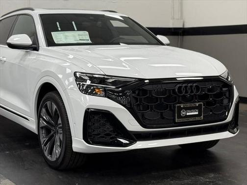 2025 Audi Q8 55 Premium Plus