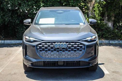 2025 Audi Q5 Premium