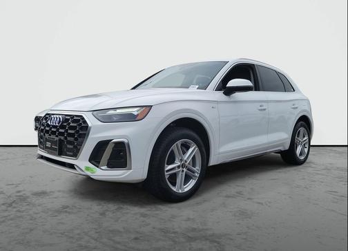 2023 Audi Q5 e 55 S line Premium Plus