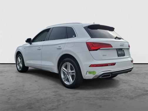 2023 Audi Q5 e 55 S line Premium Plus