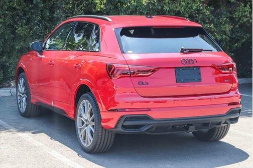 2025 Audi Q3 45 S line Premium Plus