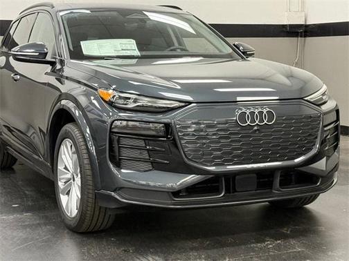 2025 Audi Q6 e-tron Premium