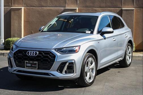 2025 Audi Q5 45 S line Premium Plus