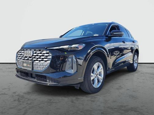 2025 Audi Q5 Premium TFSI quattro S tronic