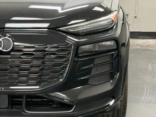 2025 Audi Q6 e-tron Premium Plus