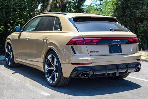 2025 Audi RS Q8 4.0T