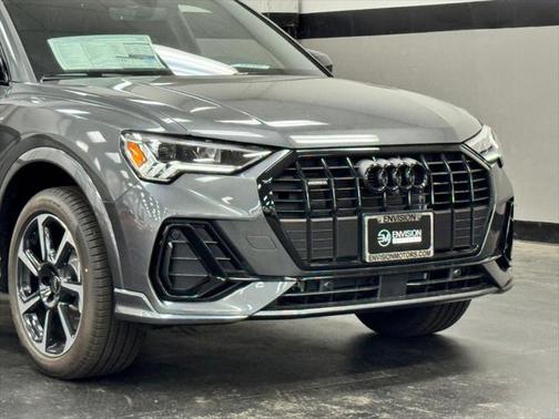 2025 Audi Q3 45 S line Premium Plus