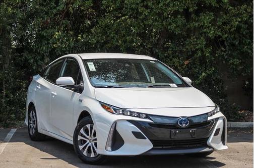 2022 Toyota Prius Prime XLE