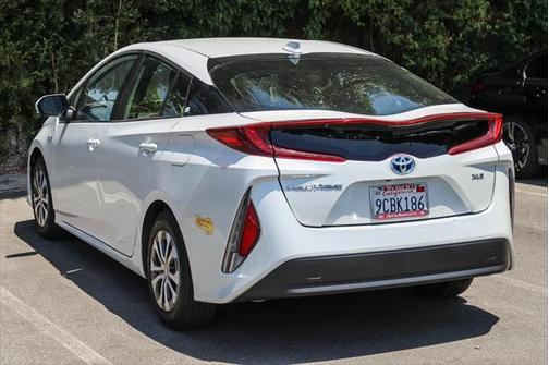 2022 Toyota Prius Prime XLE