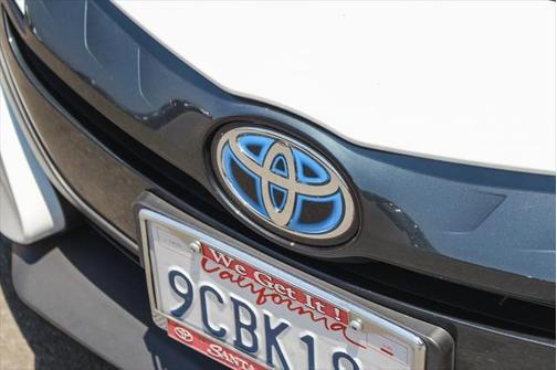 2022 Toyota Prius Prime XLE