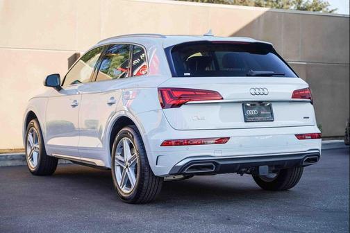 2025 Audi Q5 55 S line Premium Plus