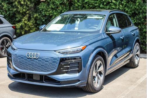 2025 Audi Q6 e-tron Prestige quattro