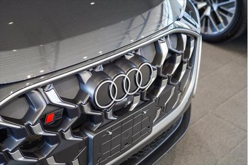 2025 Audi SQ5 3.0T Premium Plus