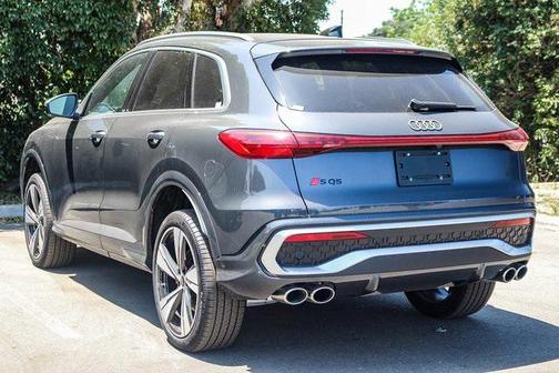 2025 Audi SQ5 3.0T Premium Plus