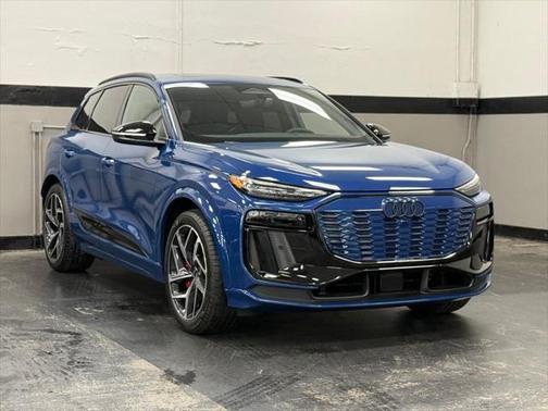 2025 Audi SQ6 e-tron Premium Plus quattro