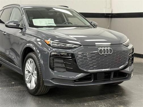 2025 Audi Q6 e-tron Premium Plus