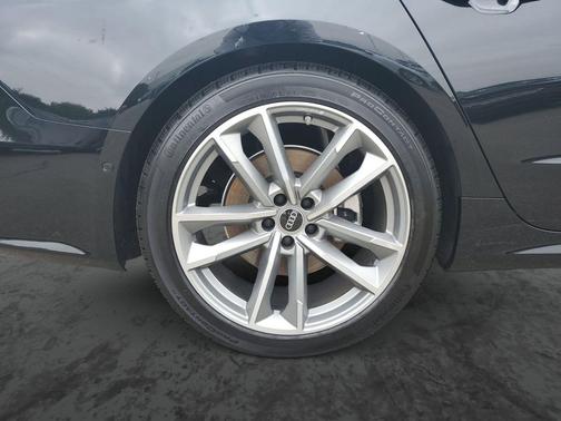 Mythos Black Metallic 2023 Audi A7 3.0T Premium Plus