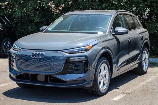 2025 Audi Q6 e-tron Premium