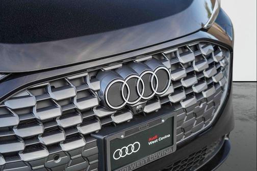 2025 Audi Q5 Premium TFSI quattro S tronic