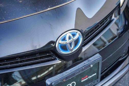 2012 Toyota Prius Three