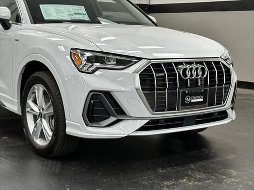 2024 Audi Q3 45 S line Premium Plus