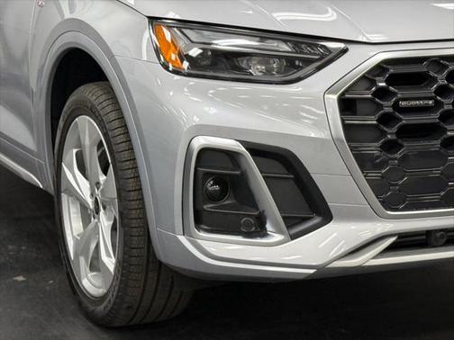 2025 Audi Q5 45 S line Premium Plus