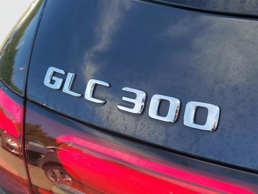 2023 Mercedes-Benz GLC 300 4MATIC