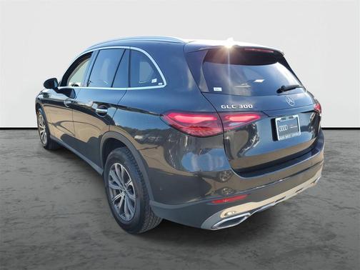 2023 Mercedes-Benz GLC 300 4MATIC