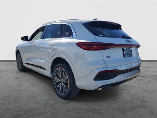 2025 Audi Q5 Premium Plus TFSI quattro S tronic