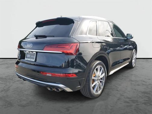2022 Audi SQ5 3.0T Premium Plus