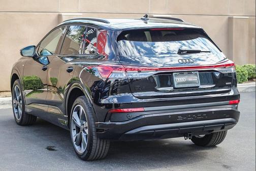 2023 Audi Q4 e-tron Premium Plus 50 quattro