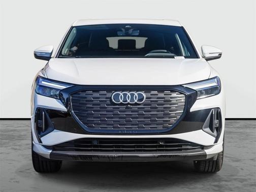 2024 Audi Q4 e-tron Sportback Premium 50 quattro