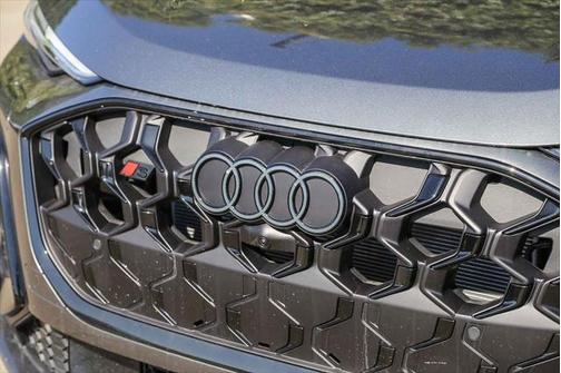 2025 Audi SQ5 3.0T Premium Plus