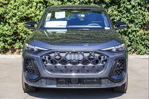 2025 Audi SQ5 3.0T Premium Plus