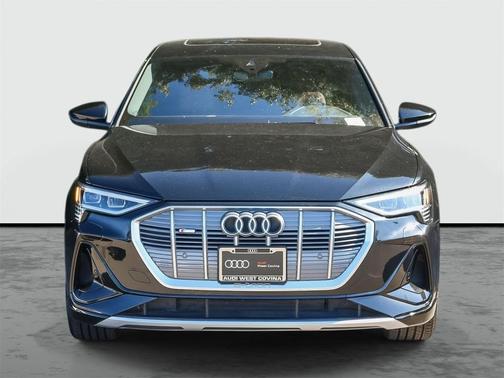 2022 Audi e-tron Sportback S line Premium