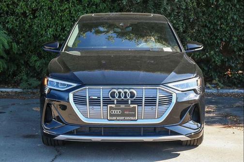2022 Audi e-tron Sportback S line Premium