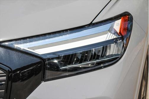 2025 Audi Q4 e-tron Premium Plus 55 quattro