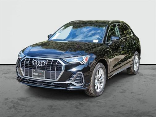 2025 Audi Q3 45 S line Premium Plus