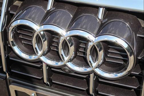 2025 Audi Q3 45 S line Premium Plus