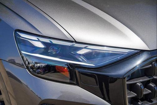 2025 Audi Q8 55 Premium Plus