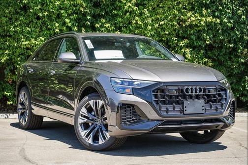 2025 Audi Q8 55 Premium Plus