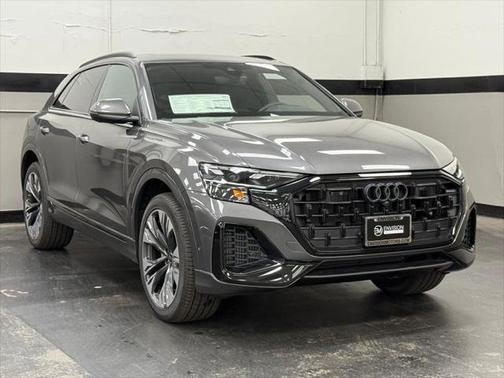 2025 Audi Q8 55 Premium Plus