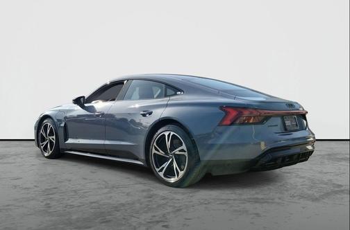 2022 Audi e-tron GT Prestige