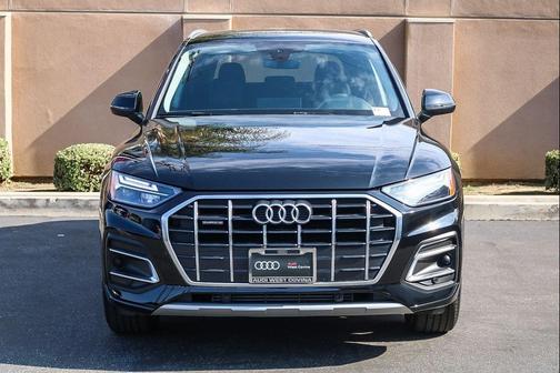 2023 Audi Q5 40 Premium