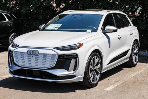 2025 Audi SQ6 e-tron Premium Plus quattro