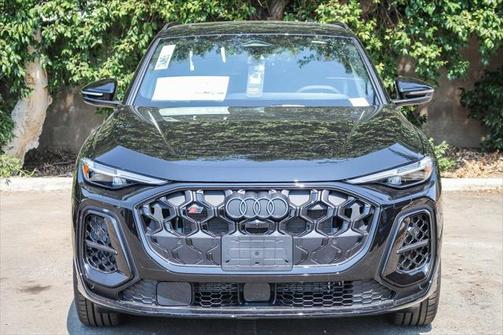 2025 Audi SQ5 3.0T Premium Plus