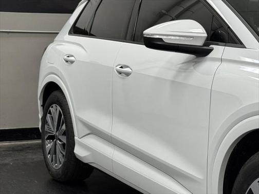 2025 Audi Q4 e-tron Premium 45 quattro